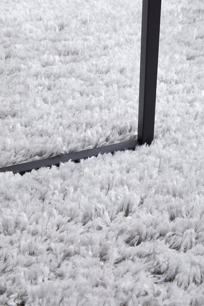 Serelle Silver Rug