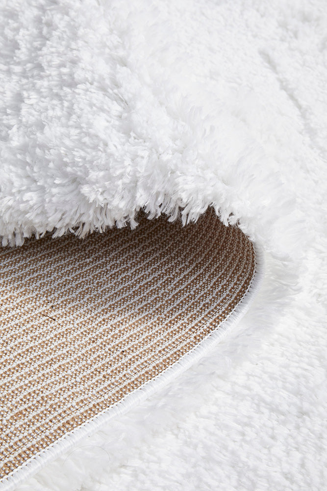 Serelle White Rug