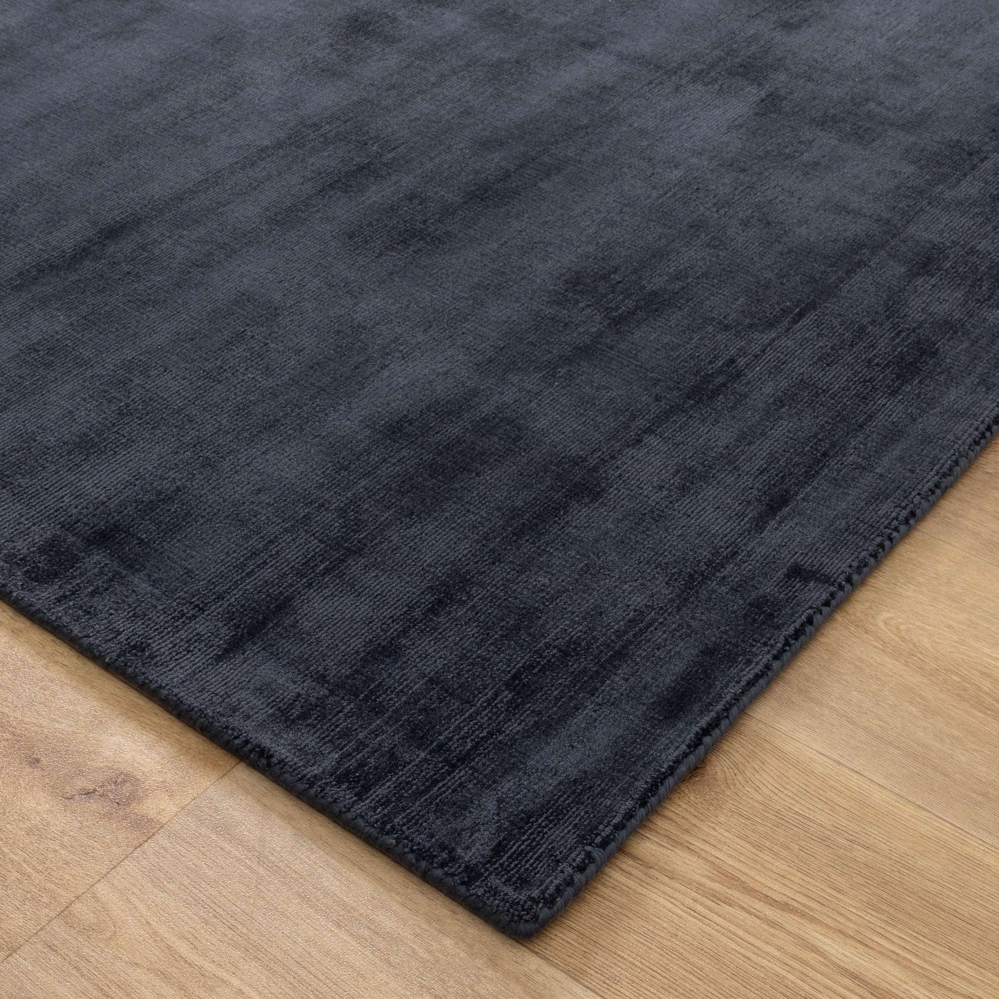 Rivareno Modern Black Rug