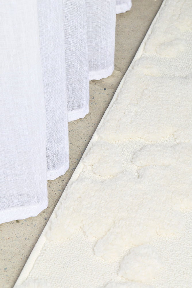 Alcova White Rug