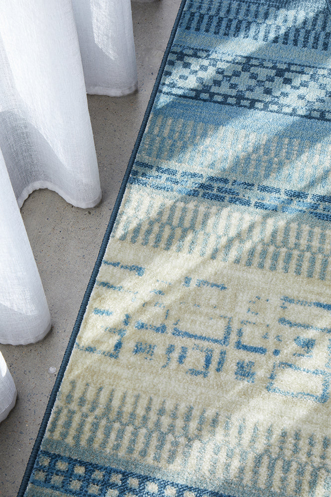 Cavelle Blue Rug