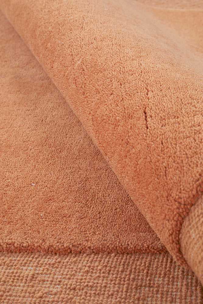 Thalia Oat Rust Wool Rug