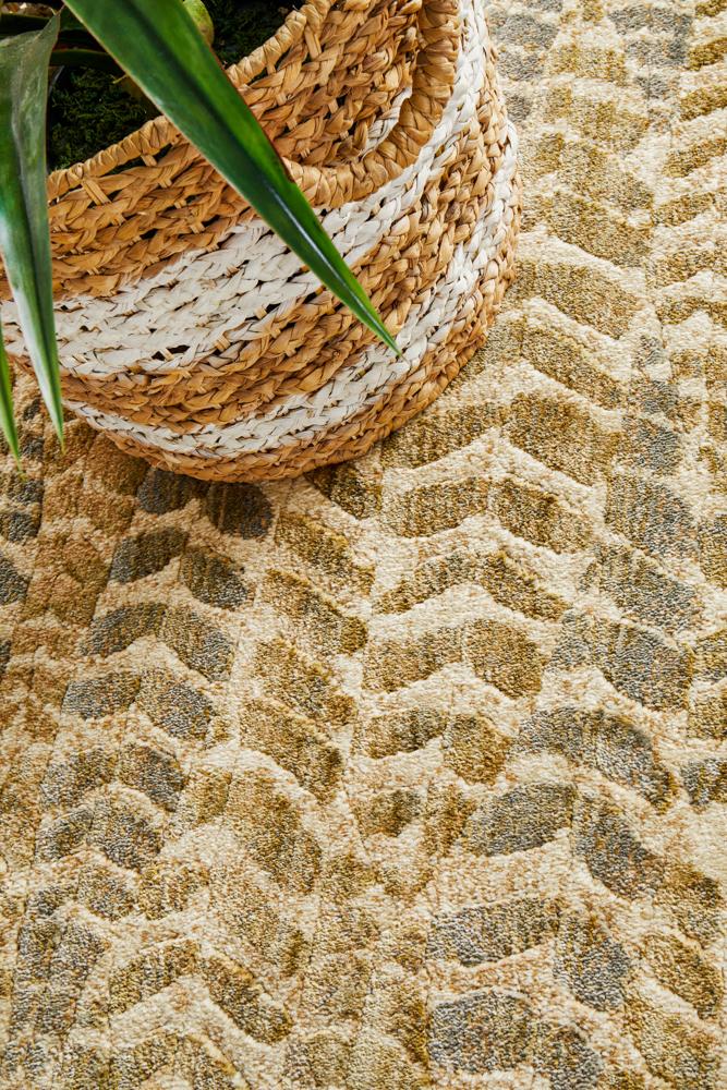 Nocturne Green Runner Rug