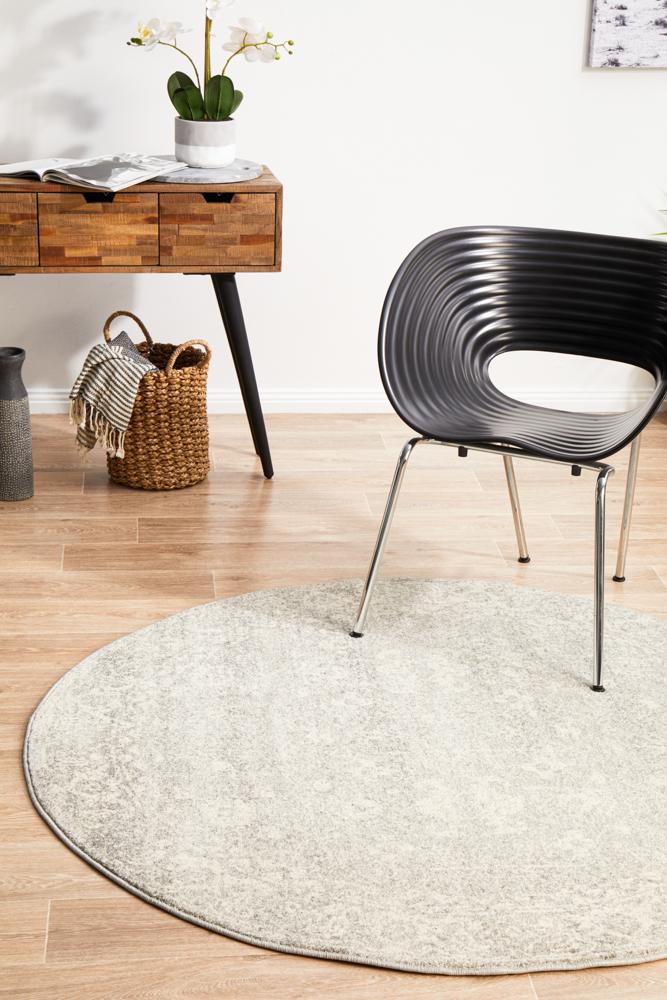 Pietra Silver Rug