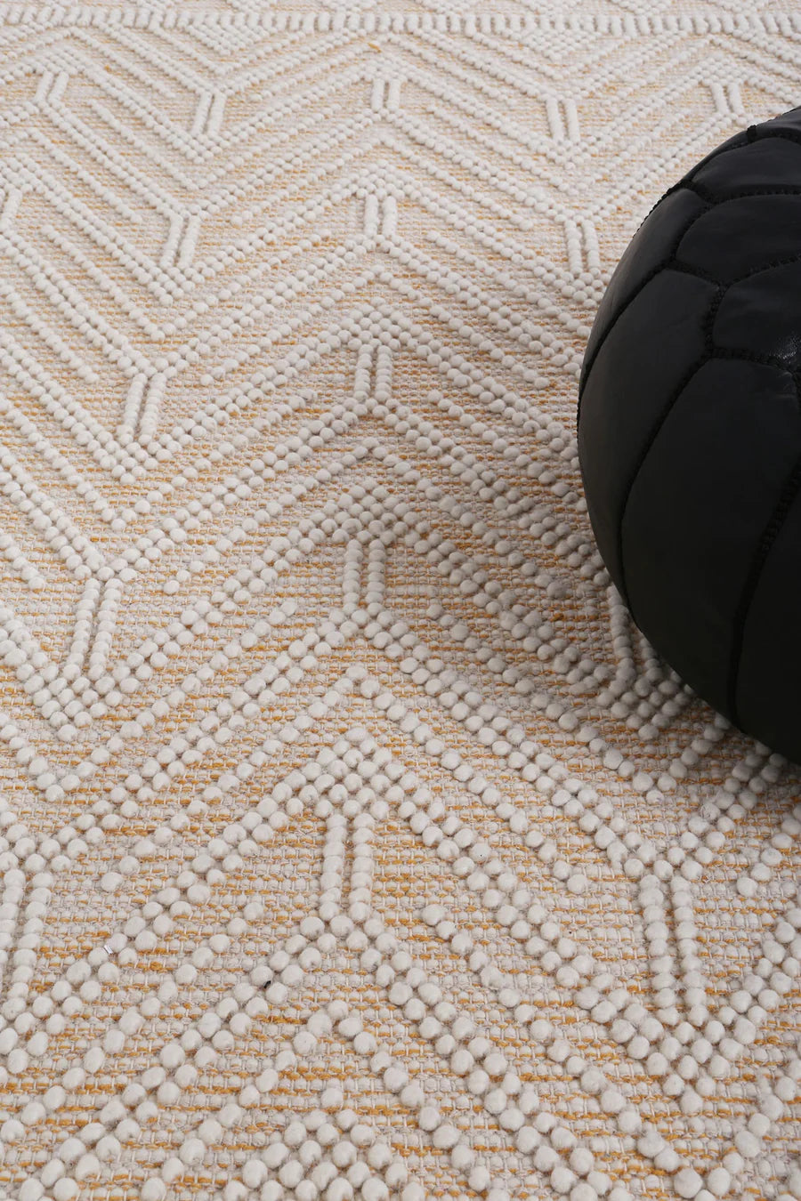 Luxe Ivory Beige Wool Rug