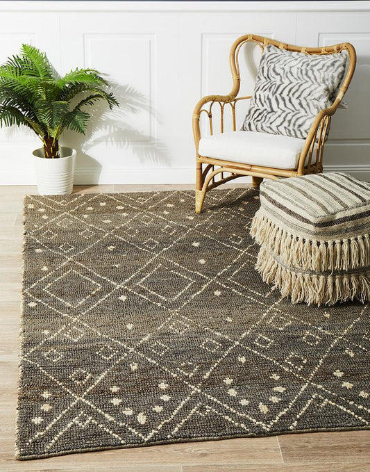 Javara Oat Brown Jute Rug