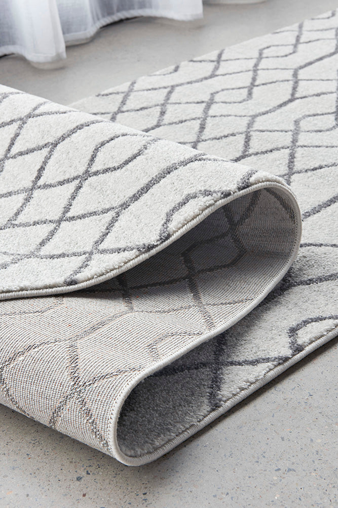 Lucera Oat Silver Runner Rug