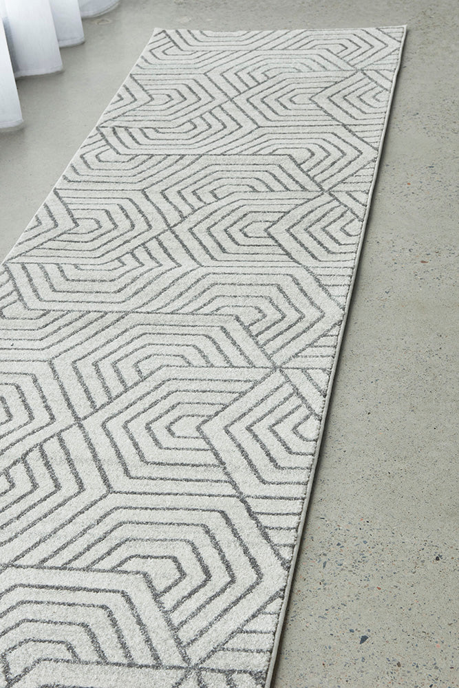 Lucera Straw Silver Runner Rug