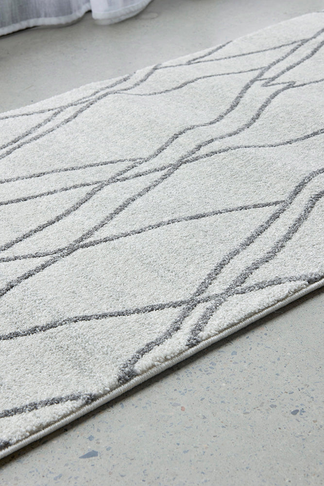 Lucera Tusk Silver Runner Rug