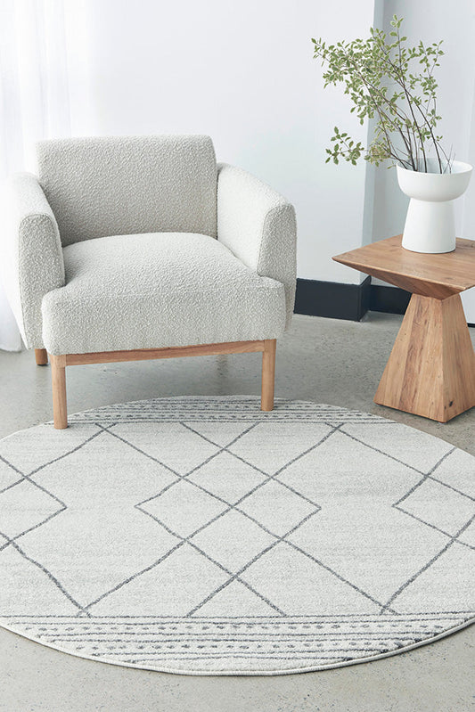 Lucera Wheat Ivory Round Rug