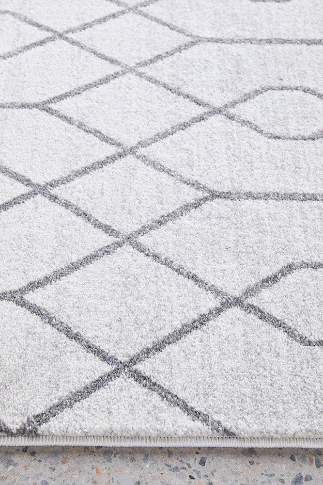 Lucera Wheat Silver Rug