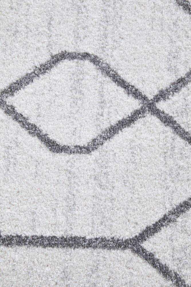 Lucera Wheat Silver Rug