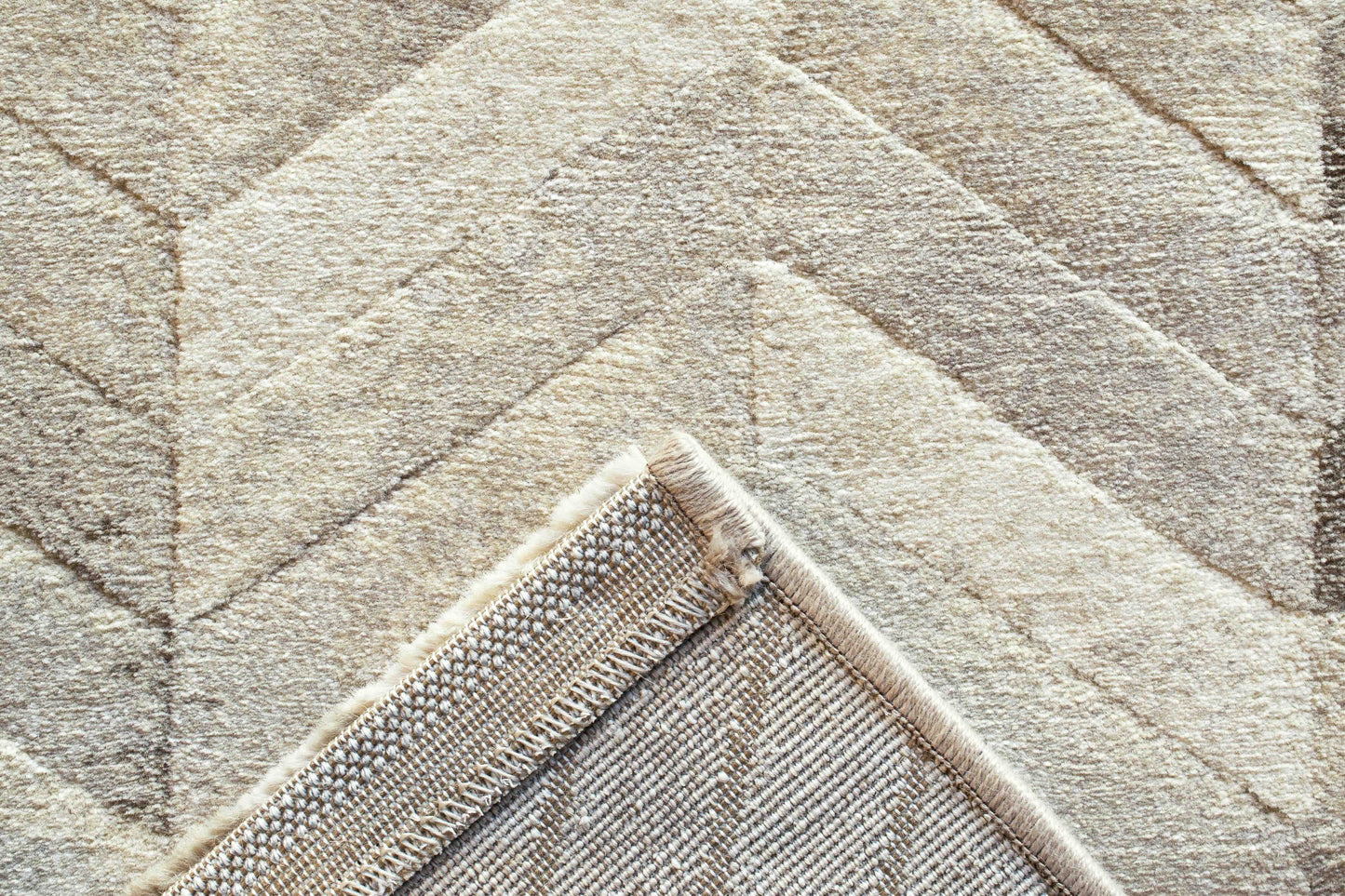 Meadow Beige Deluxe Rug