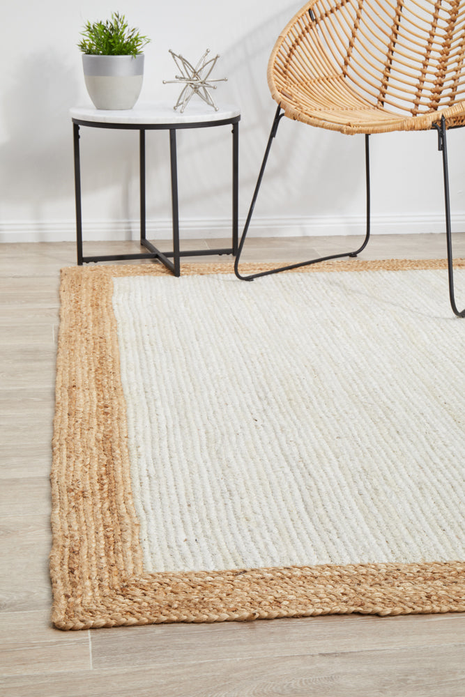 Lavelle Natural and White Jute Rug