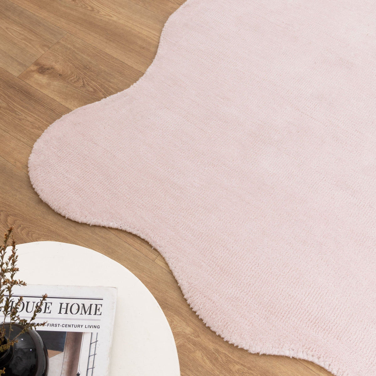 Ondella Pink Round Rug