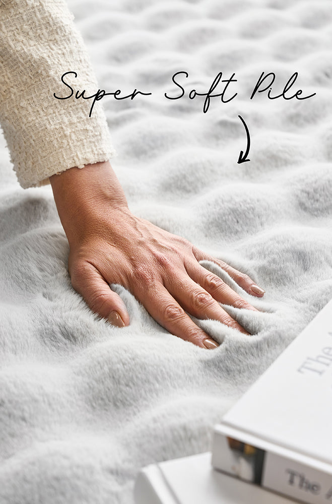 Perlana Silver Washable Round Rug
