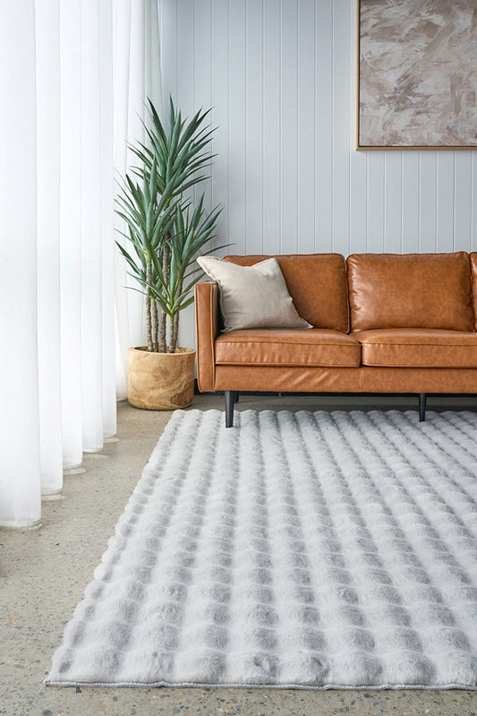 Perlana Silver Washable Rug