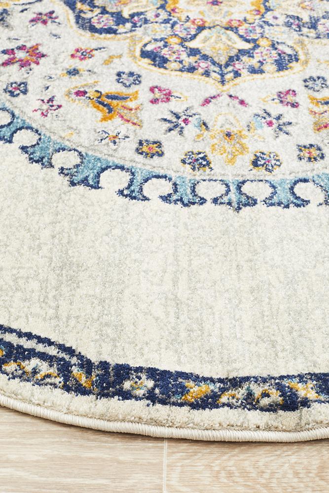 Ravella White Polypropylene Round Rug
