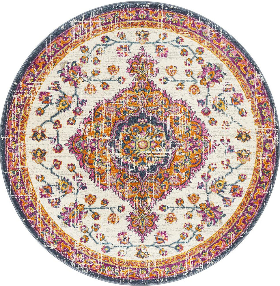Ravella White Polypropylene Rug
