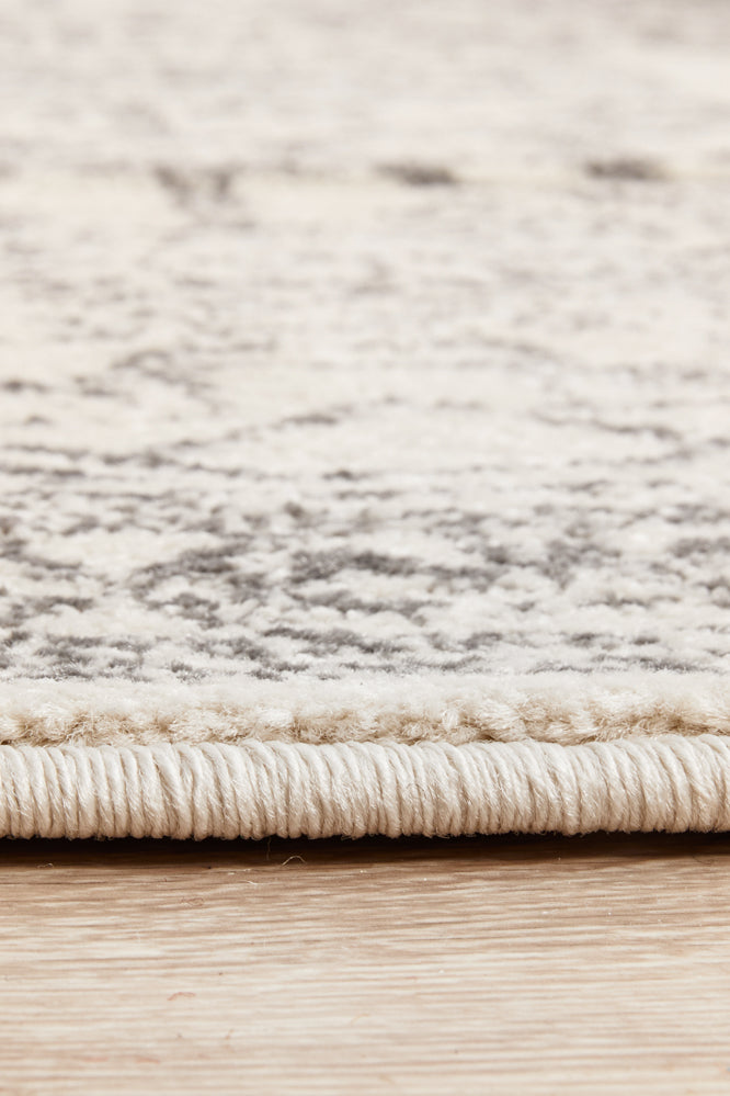 Umbra Cairo Silver Round Rug