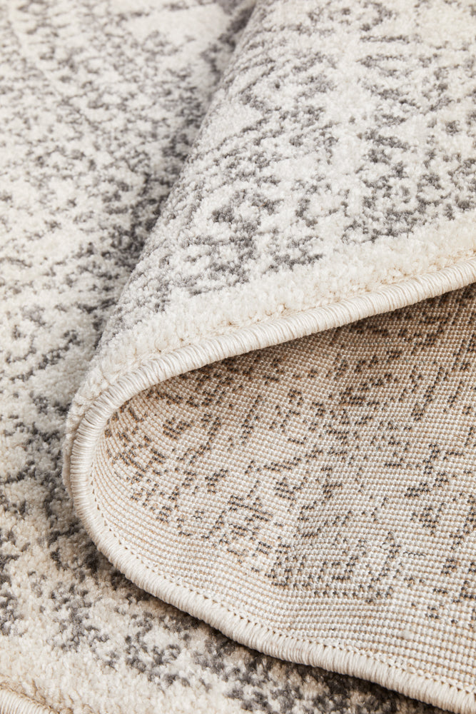 Umbra Cairo Silver Round Rug