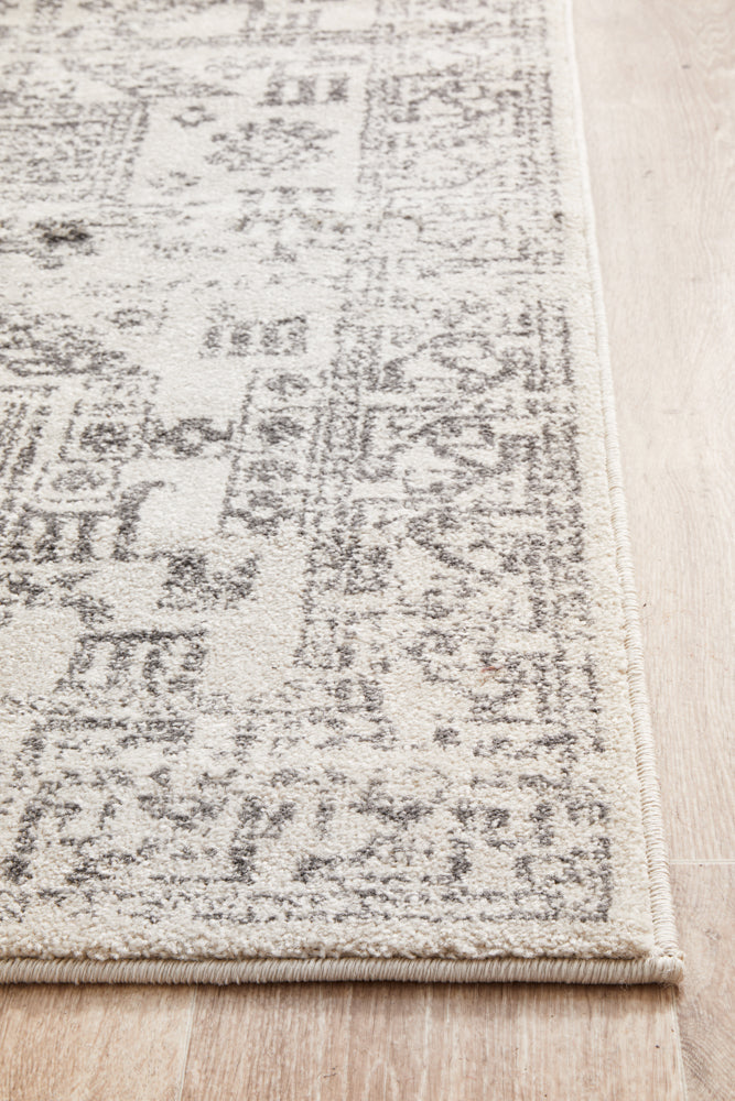 Umbra Cairo Silver Runner Rug