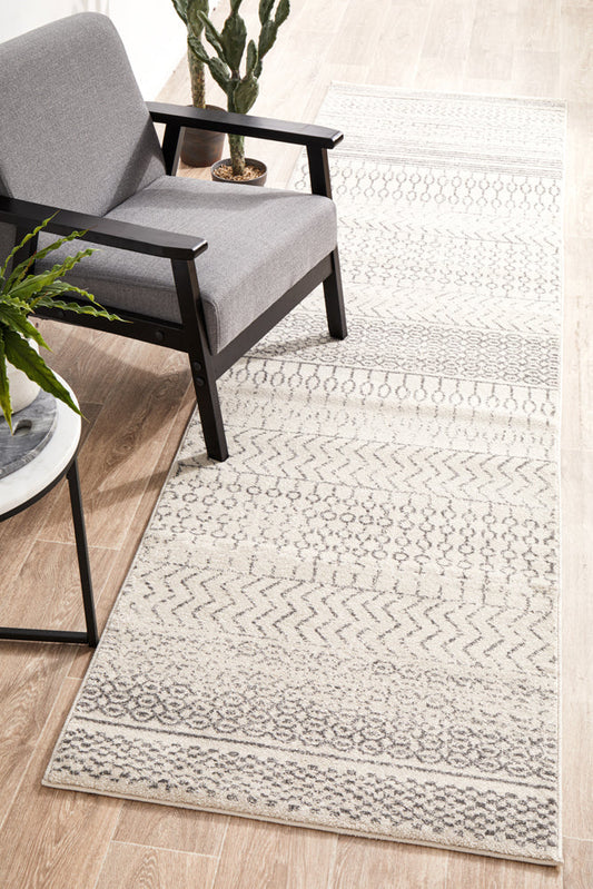 Umbra Fossil Silver Runner Rug