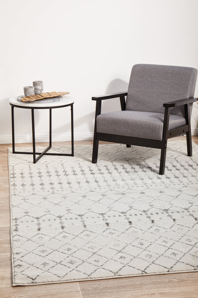 Umbra Prism Silver Rug