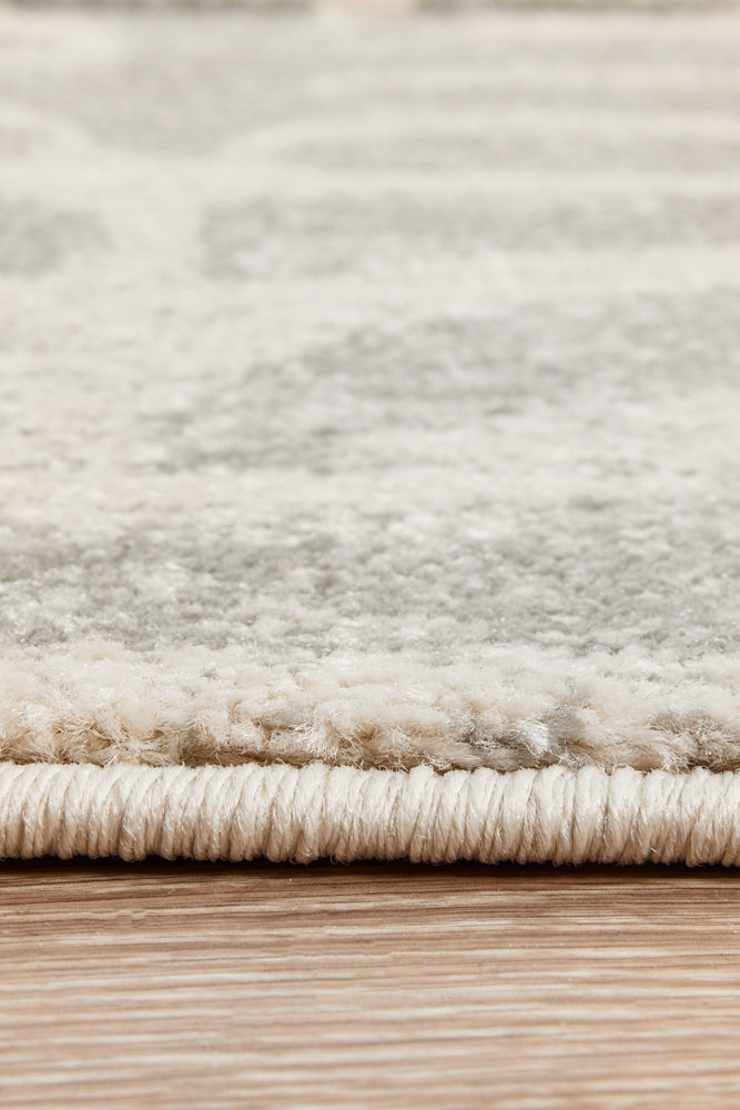 Umbra Silver Rug