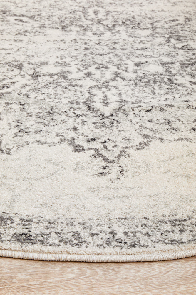 Umbra Silver Transitional Round Rug