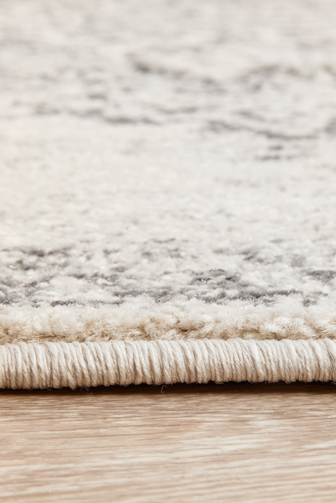 Umbra Silver Transitional Round Rug