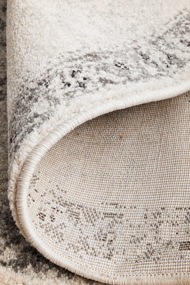Umbra Silver Transitional Round Rug