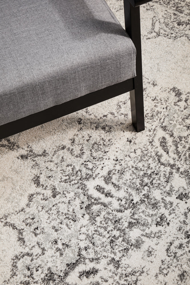 Umbra Silver Transitional Rug