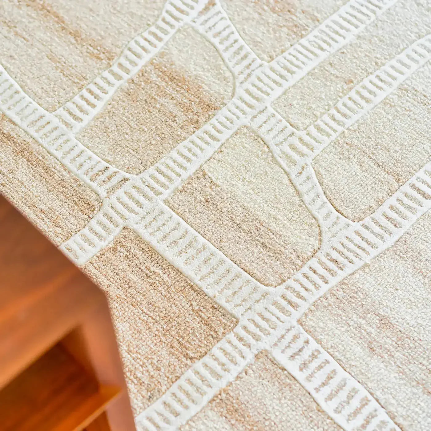 Nira Ivory Wool Rug