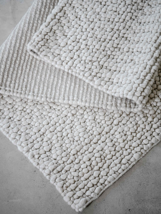 Zaria White Rug