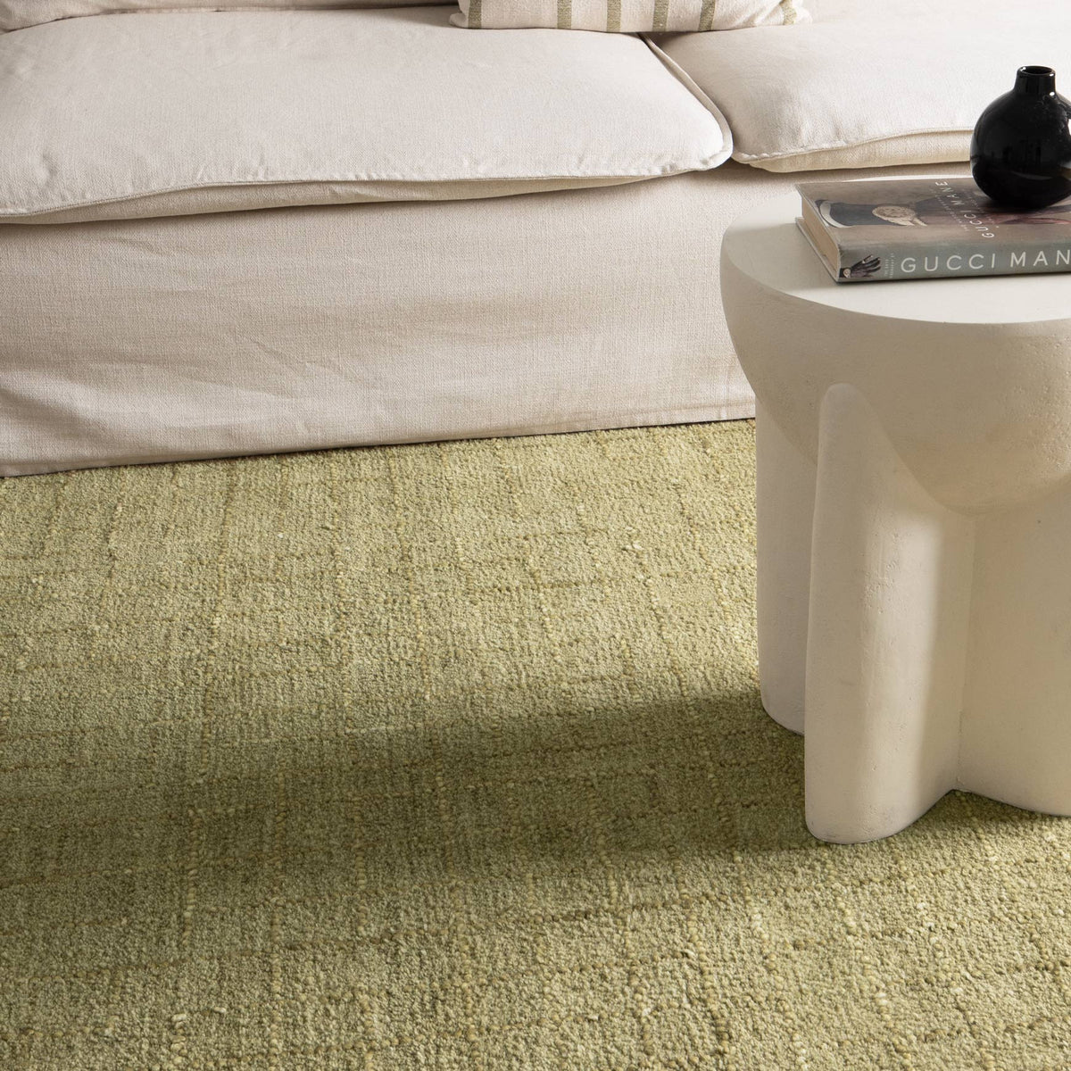 Alure Modern Green Wool Rug