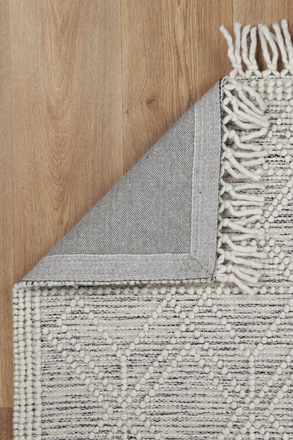 Pearl Ivory Black Wool Rug
