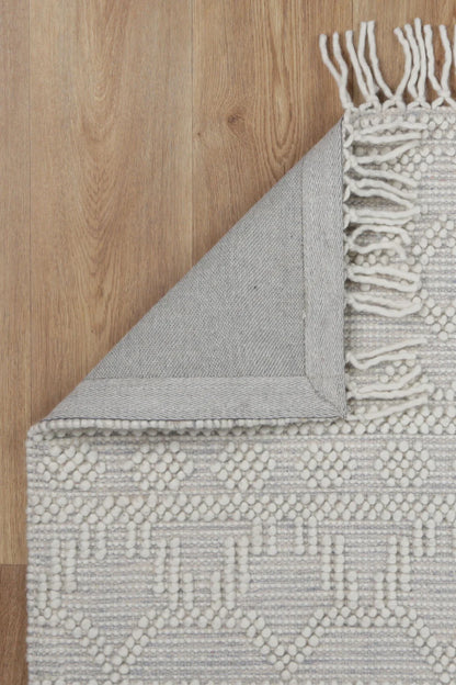 Luzo Ivory Grey Wool Rug