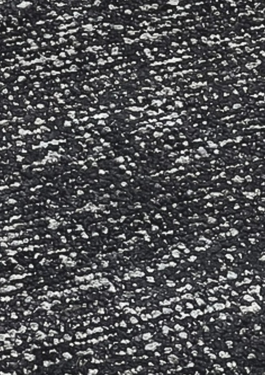 Avero Black Rug