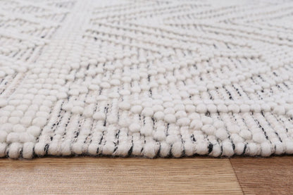 Luxe Ivory Black Wool Rug
