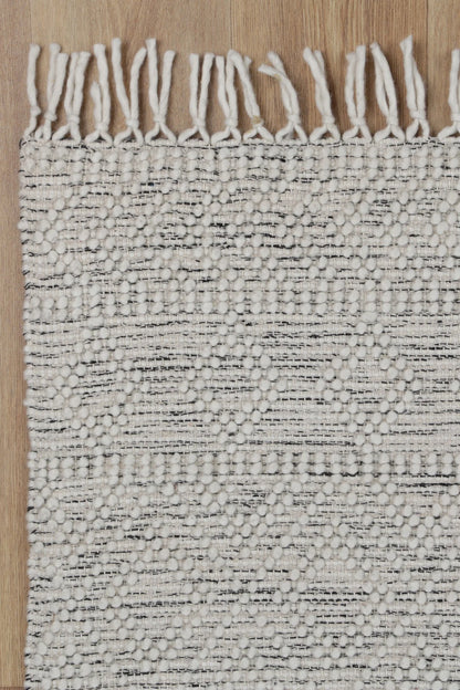 Lior Ivory Black Wool Rug