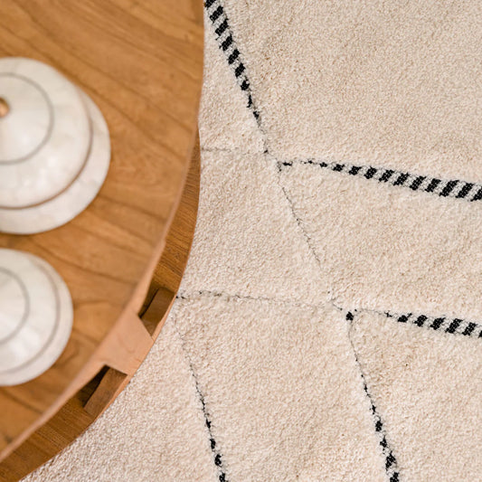 Elio Deluxe Beige Rug