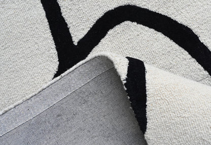 Mehari Ivory & Black Wool Rug