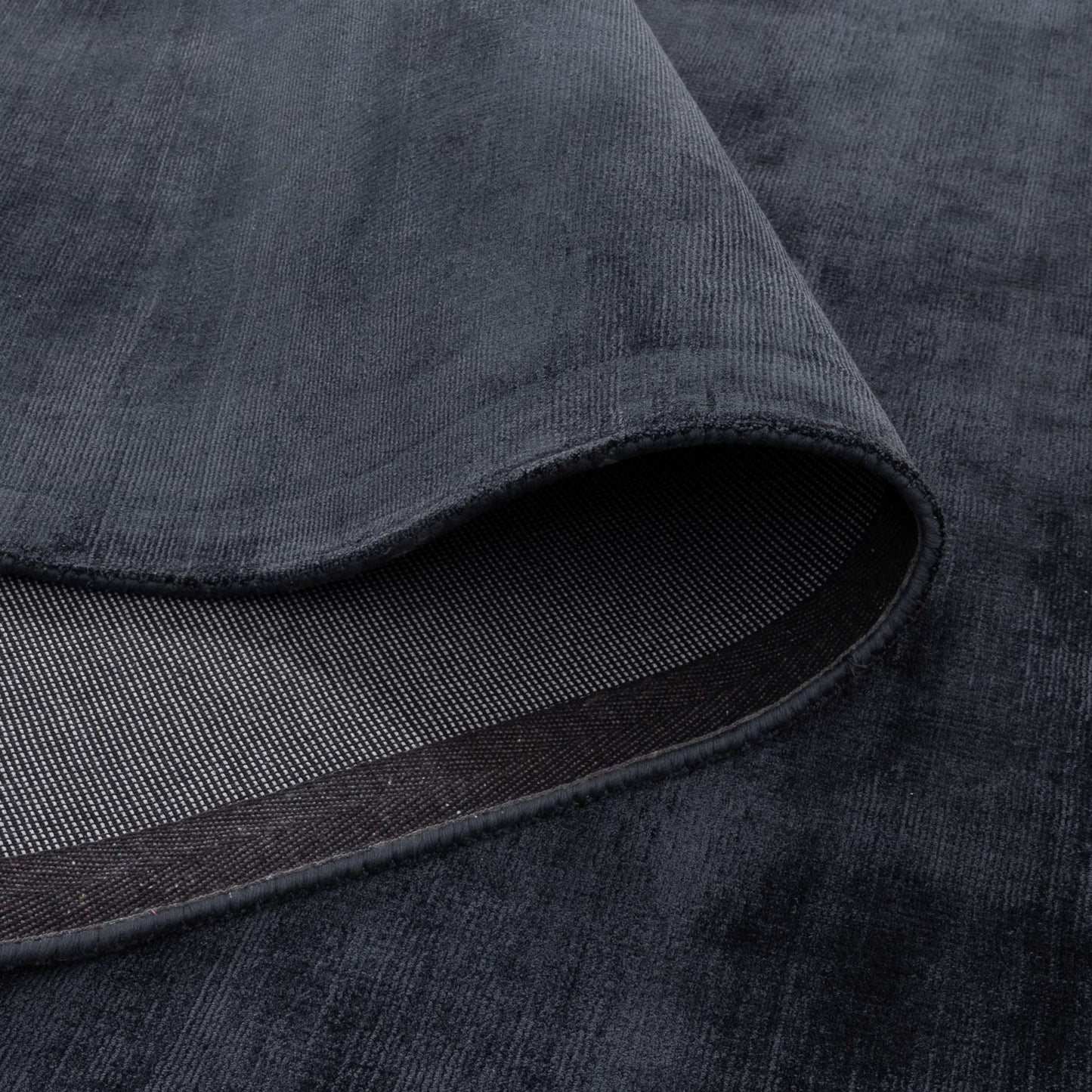 Rivareno Modern Black Rug