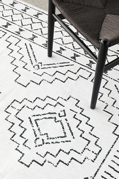 Affina White & Black Washable Rug