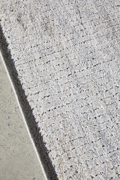 Alpina Pewter Gray Rug