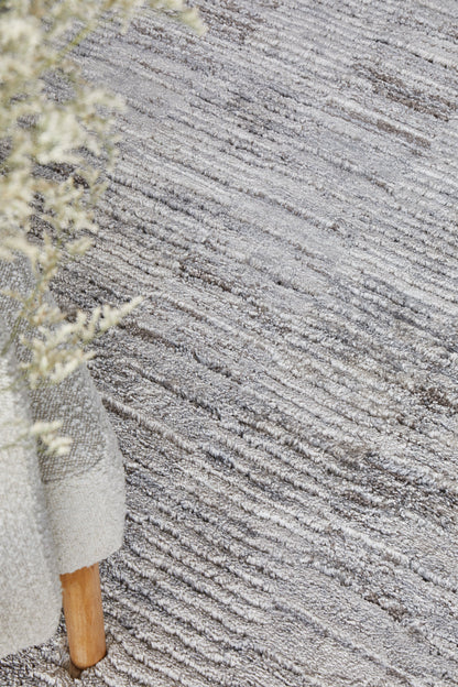 Alpina Tusk Gray Rug