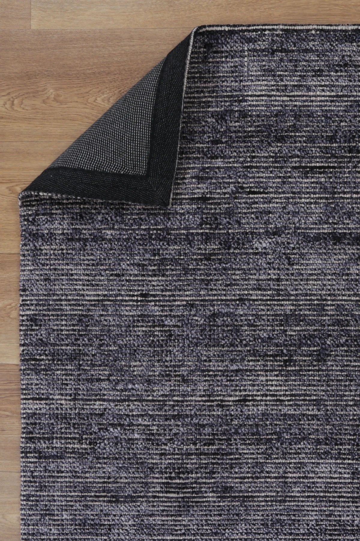 Avero Dark Grey Rug
