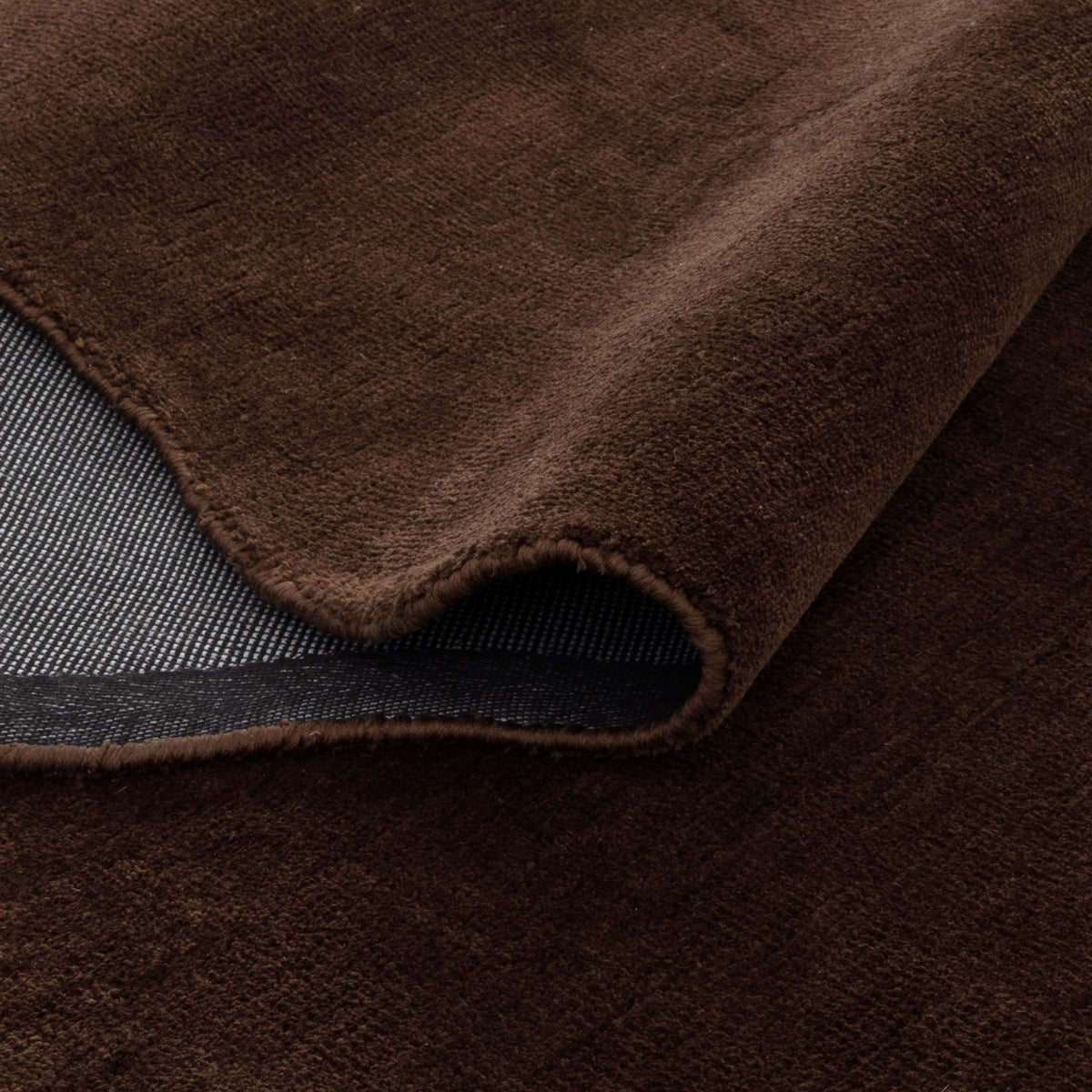 Ondella Chocolate Round Rug
