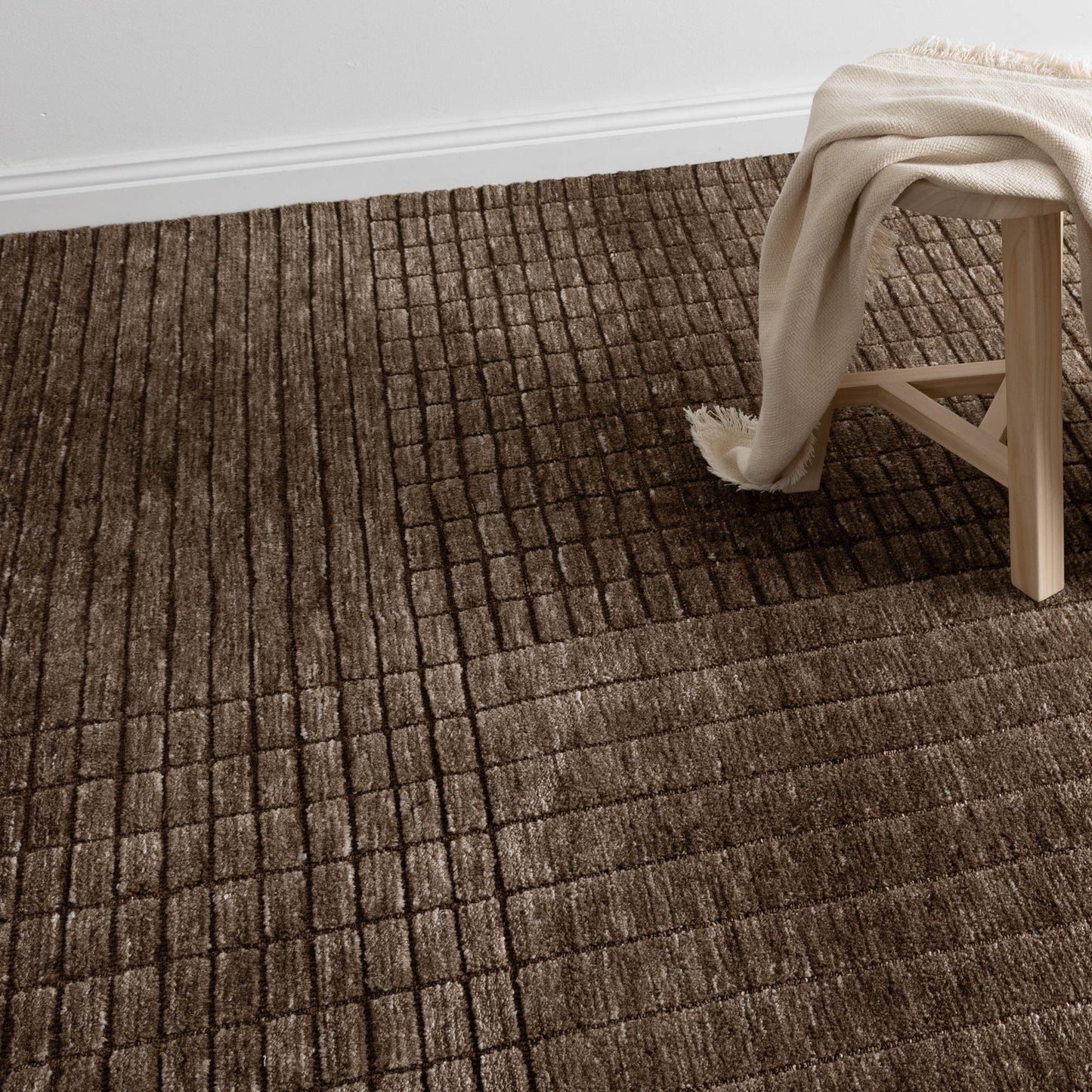 Dune Modern Chocolate Rug